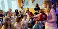 Дарья Лантратова поздравила юных жителей ЛНР с наступающим Новым годом - Единая Россия