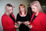 Единороссы поздравили защитников в госпиталях и передали им гумпомощь