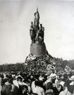 АРХИВНОЙ СЛУЖБЕ ЛУГАНСКОЙ НАРОДНОЙ РЕСПУБЛИКИ (https://t.me/archlnr) — 100 ЛЕТ